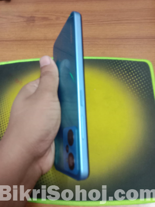 Symphony innova 10(4/64 gb)